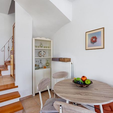 Maisonette In Roussa Ekklisia سيتيا المظهر الخارجي الصورة