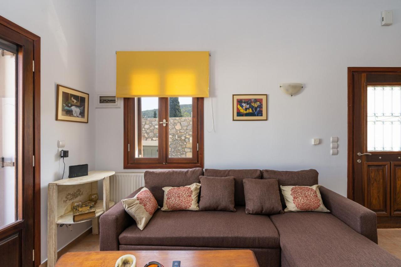 Maisonette In Roussa Ekklisia سيتيا المظهر الخارجي الصورة